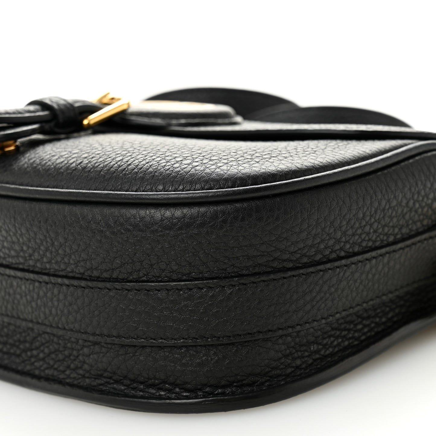 Grained Calfskin Medium Bobby Flap Black
