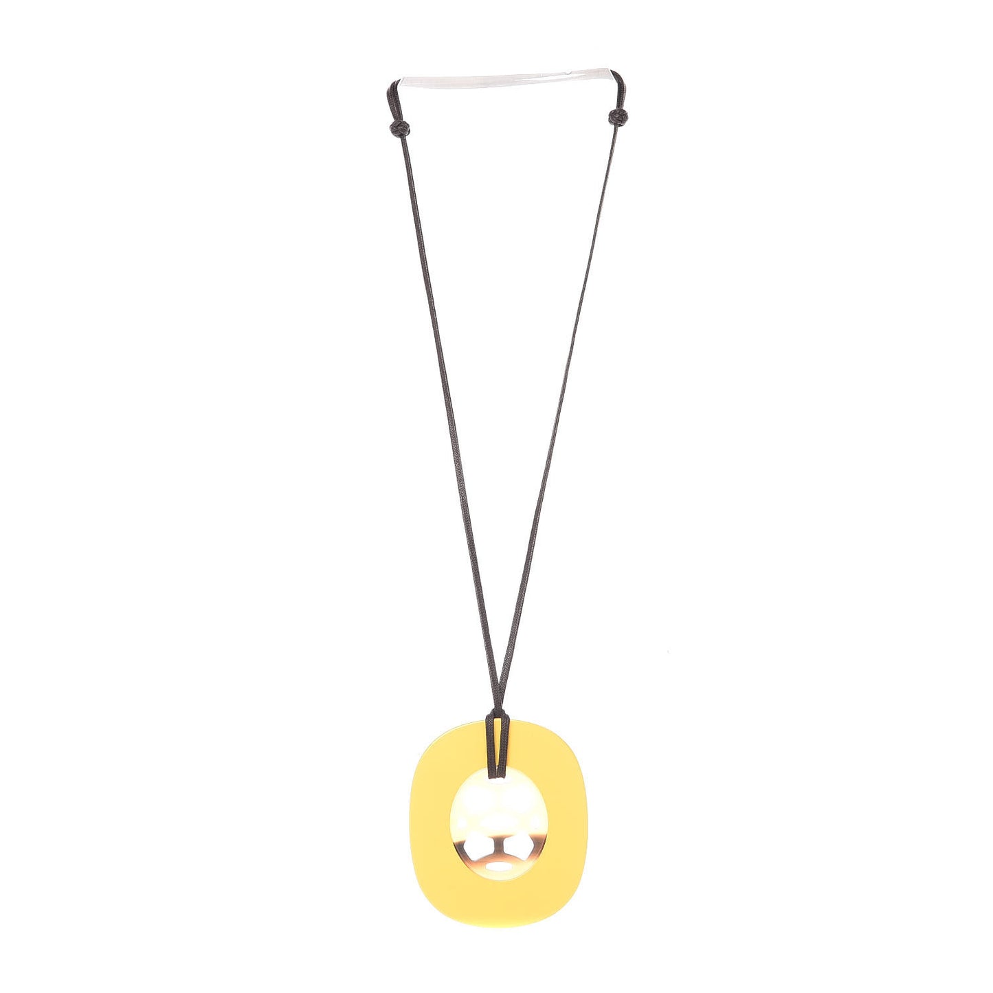 Buffalo Horn Lacquer Lift Necklace GM