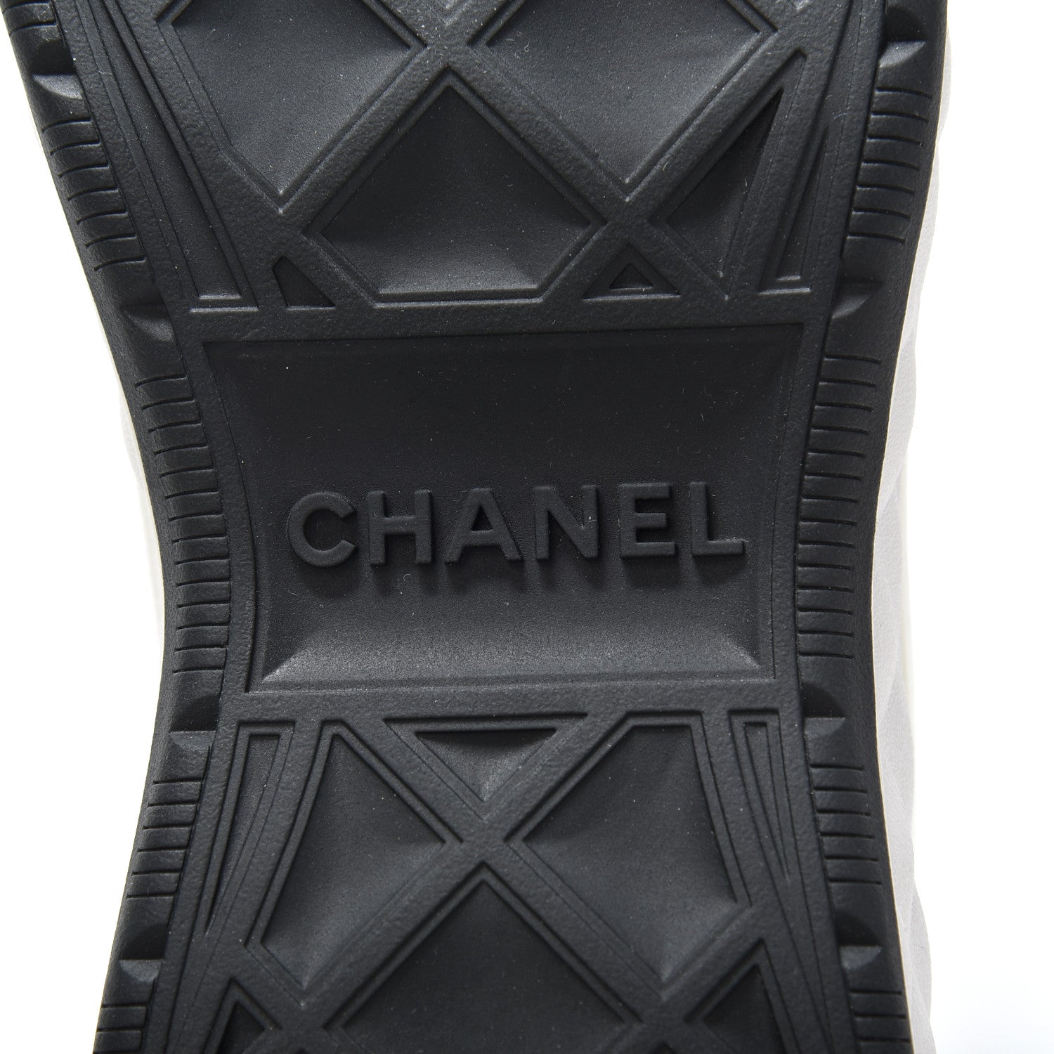 Chanel Velvet Calfskin Mixed Fibers CC Sneakers 41 Ivory Black 6 of 9