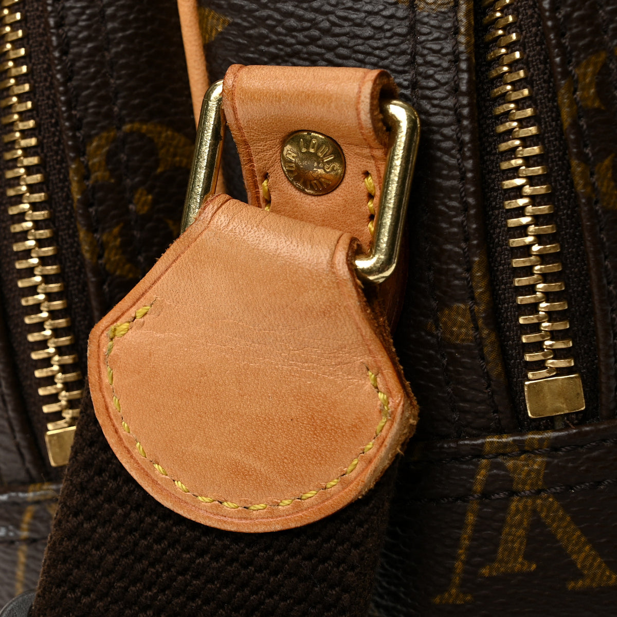 Louis Vuitton Monogram Reporter PM 13 of 14