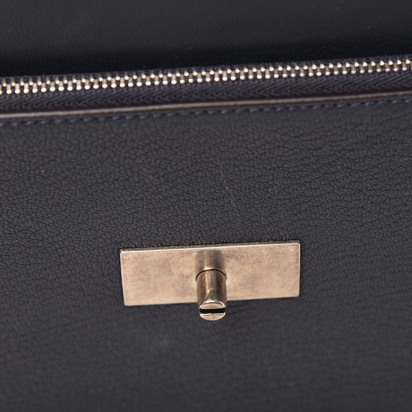 Sugar Goatskin Medium GV3 Shoulder Bag Dark Blue
