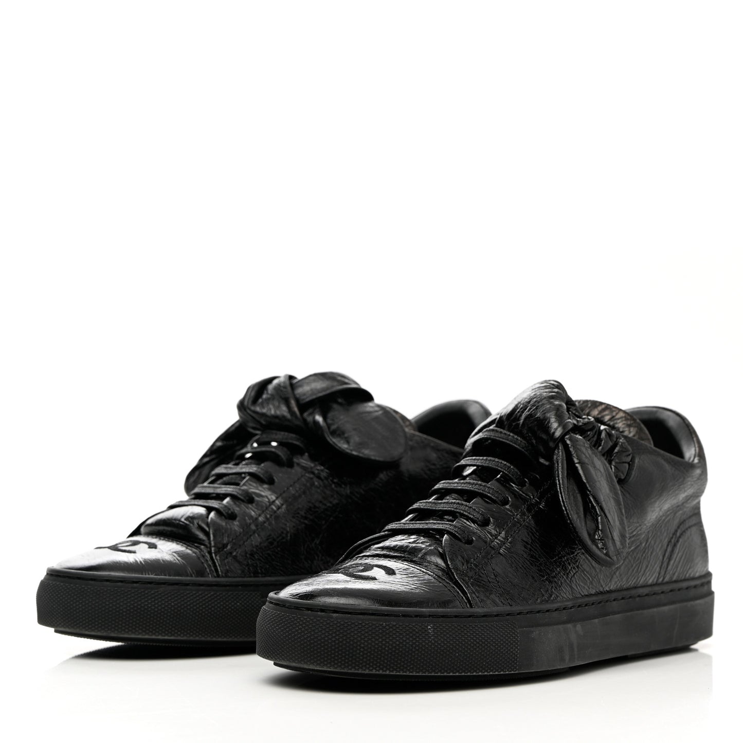 Crumpled Calfskin Womens CC Bow Sneakers 37 Black
