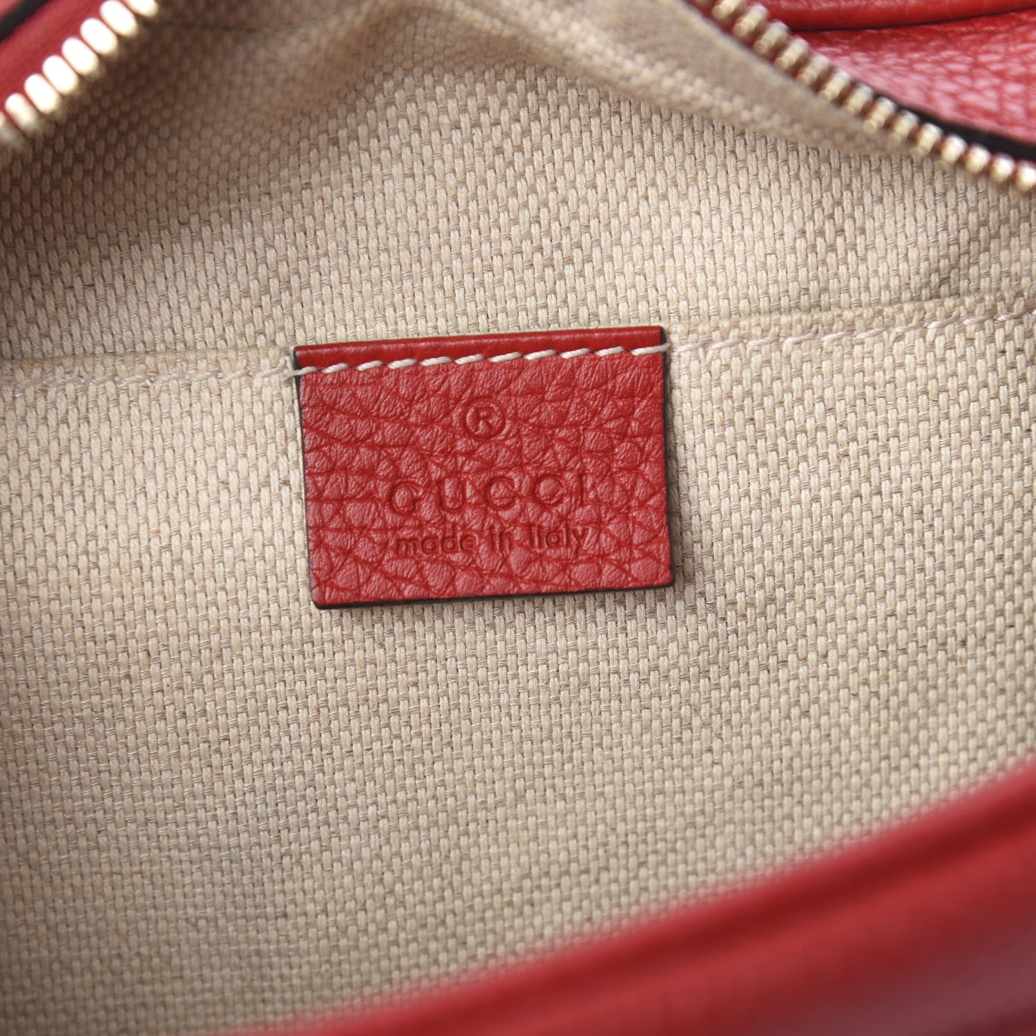 Gucci Pebbled Calfskin Small Soho Disco Bag Tabasco Red 5 of 9