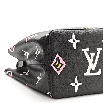 Louis Vuitton Monogram Giant Wild At Heart Neonoe MM Black 8 of 10