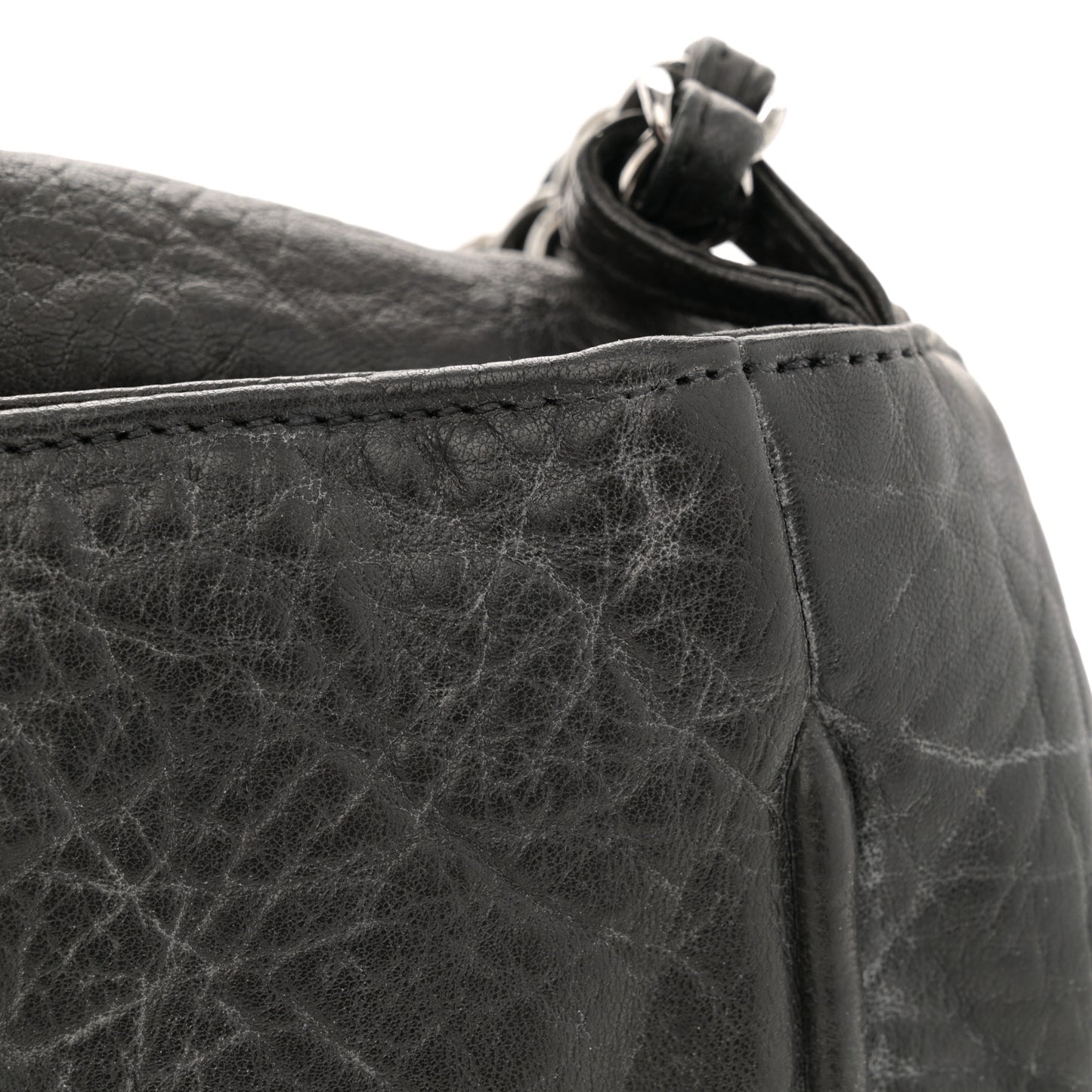 Distressed Lambskin Lady Braid Flap Black