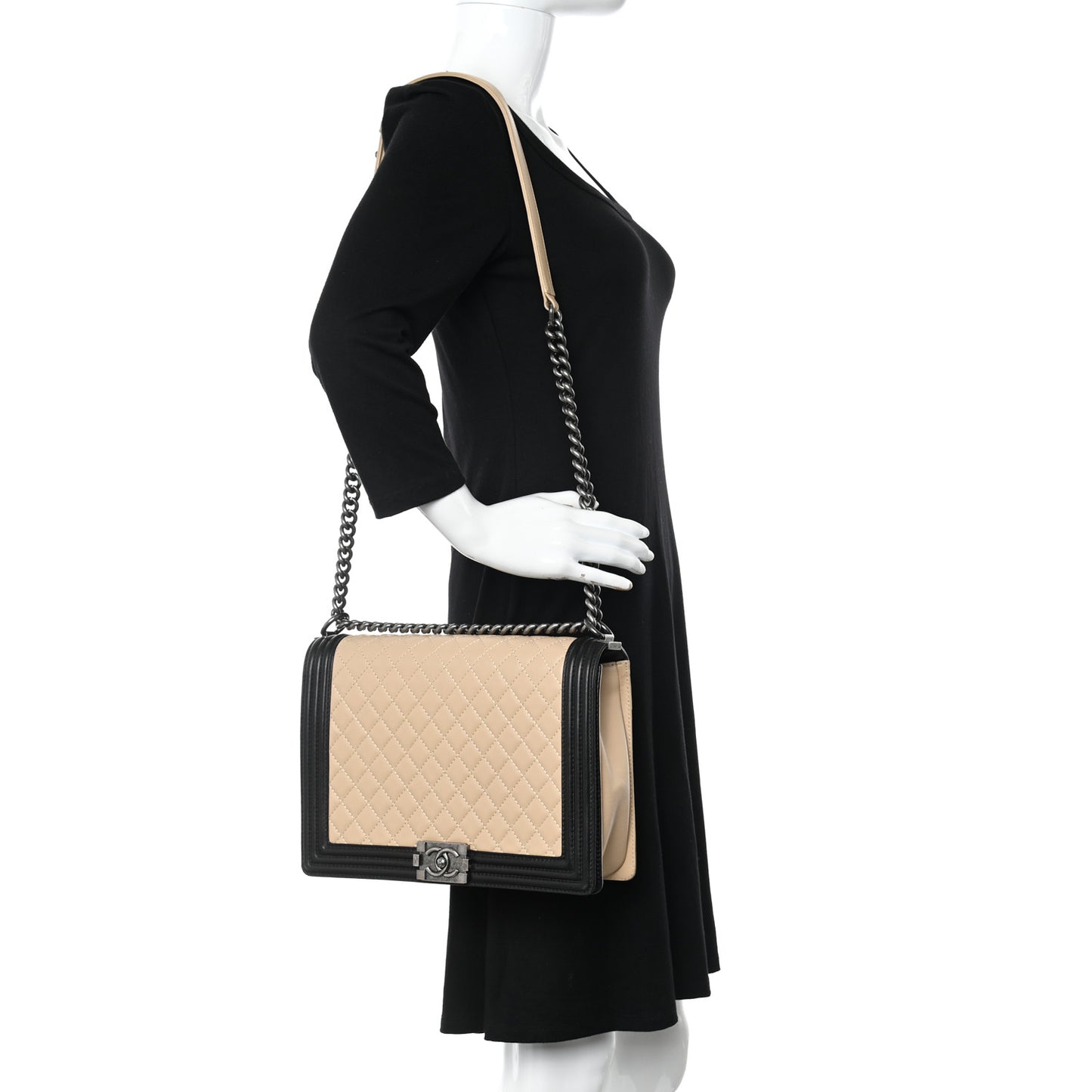 Lambskin Quilted Large Boy Flap Beige Black