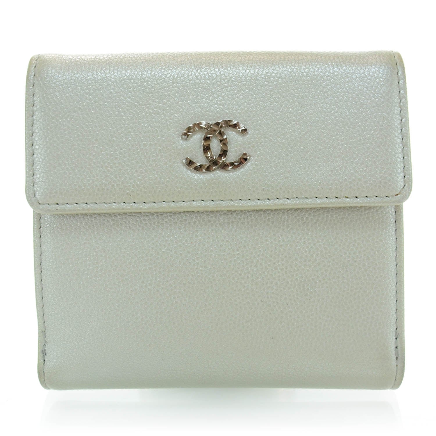 Chanel Caviar Billfold Wallet Pearl 1 of 7
