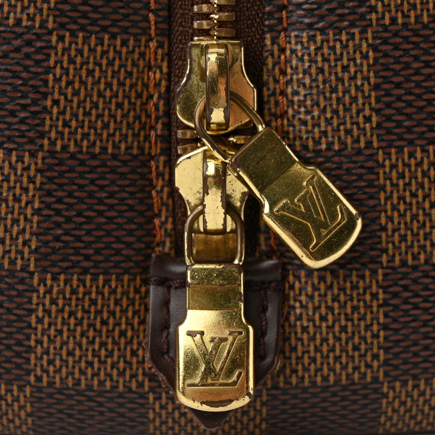 Louis Vuitton Damier Ebene Ribera MM 18 of 18