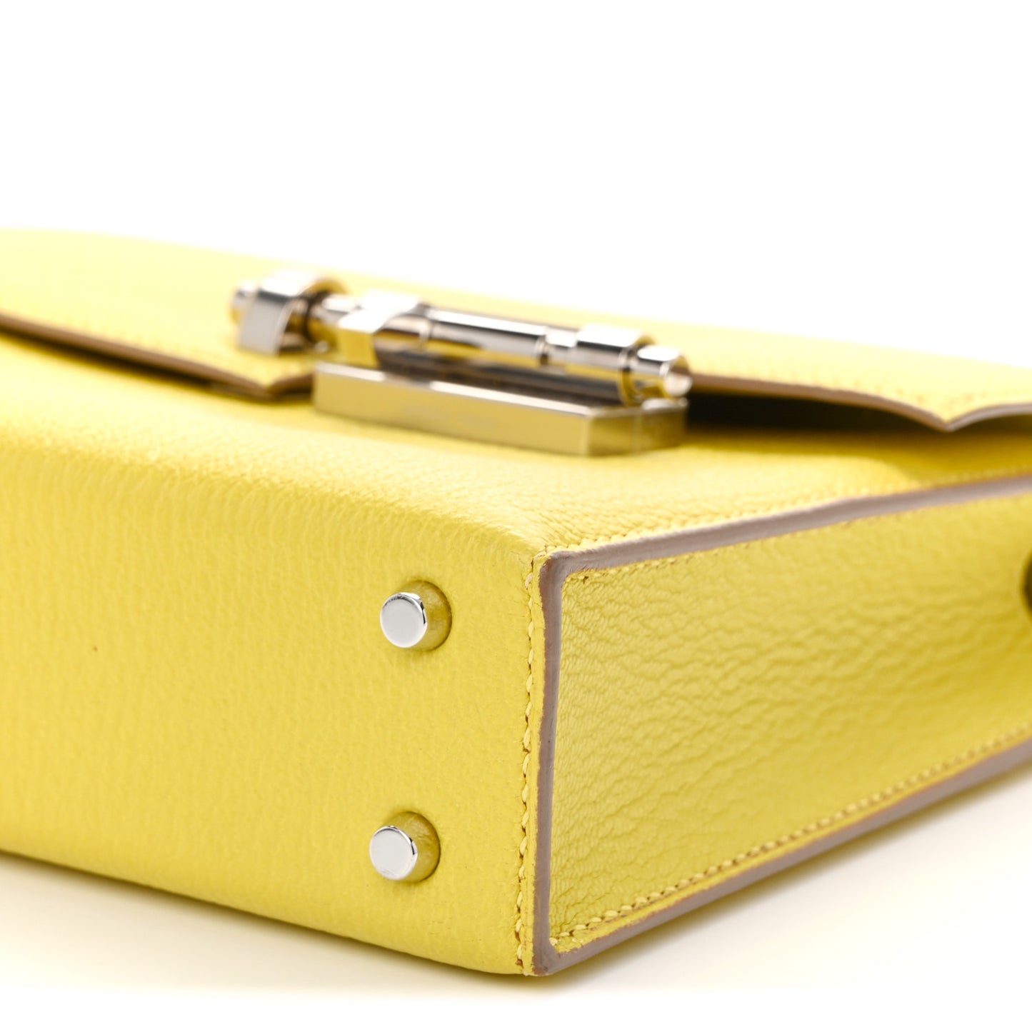 Chevre Mysore Mini Verrou Chaine Bag Lime