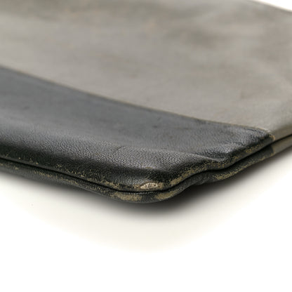Celine Smooth Lambskin Bi-Color Solo Clutch Pouch Army Green 5 of 32