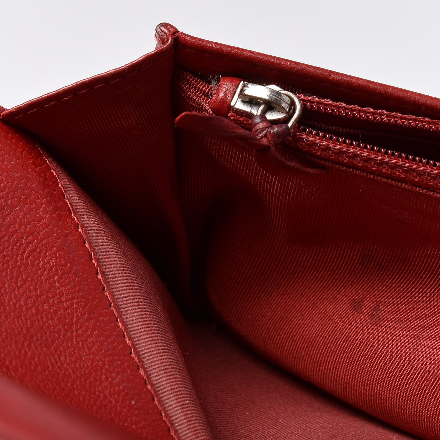Lambskin Quilted Yen Wallet Red
