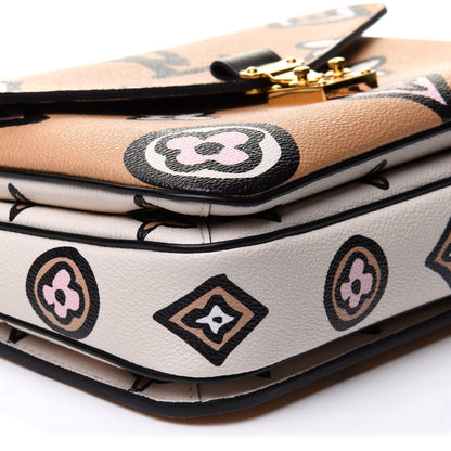 Louis Vuitton Monogram Giant Wild At Heart Pochette Metis Arizona 9 of 11
