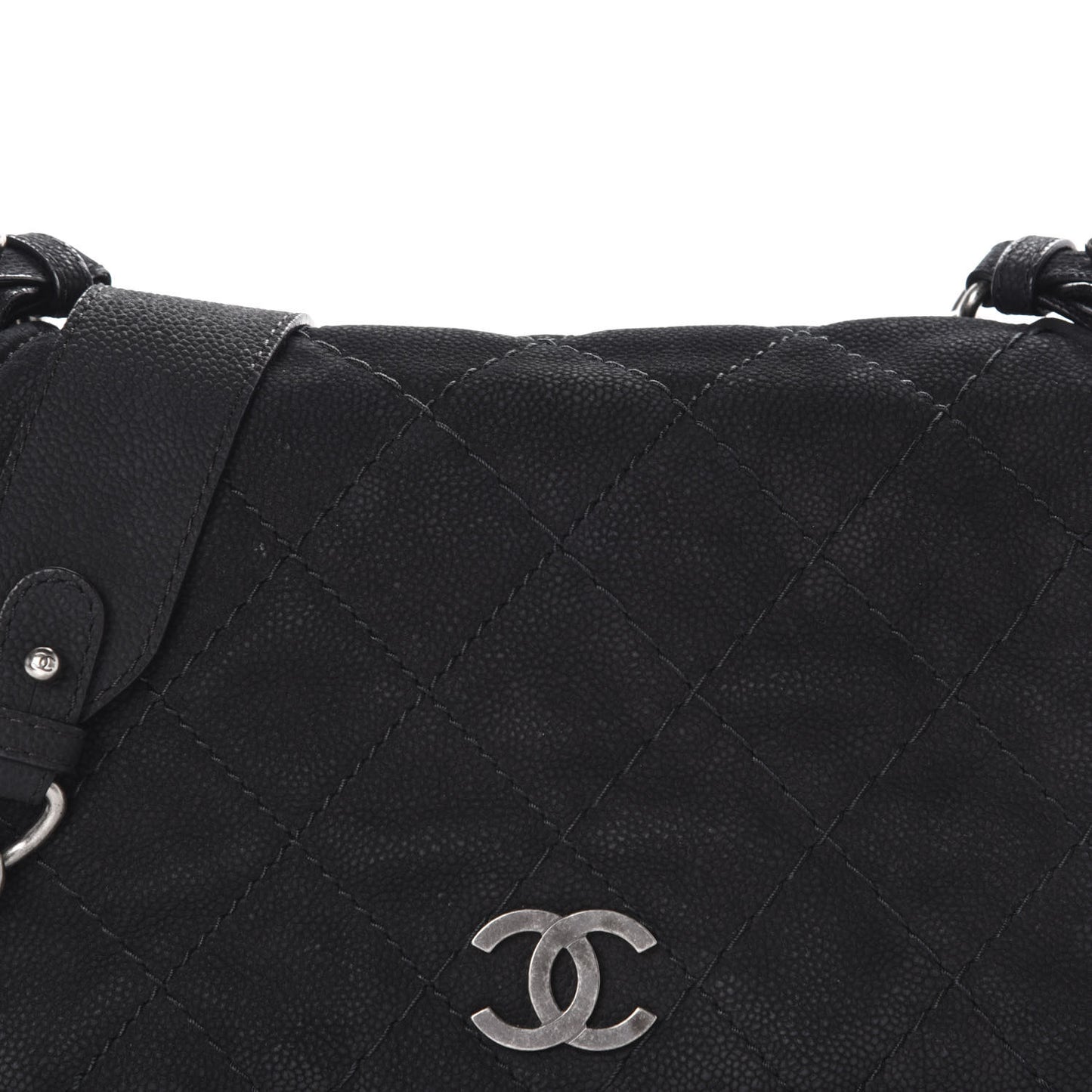 Iridescent Caviar Large Flap Black