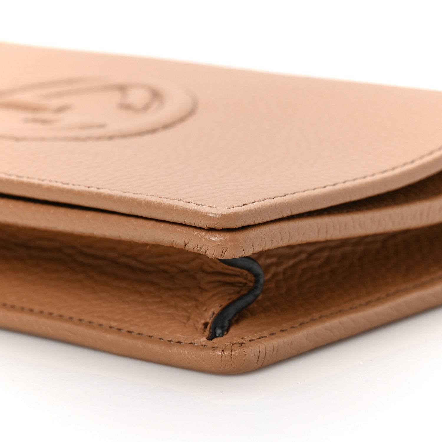 Gucci Pebbled Calfskin Soho Wallet On Chain Camelia 8 of 8