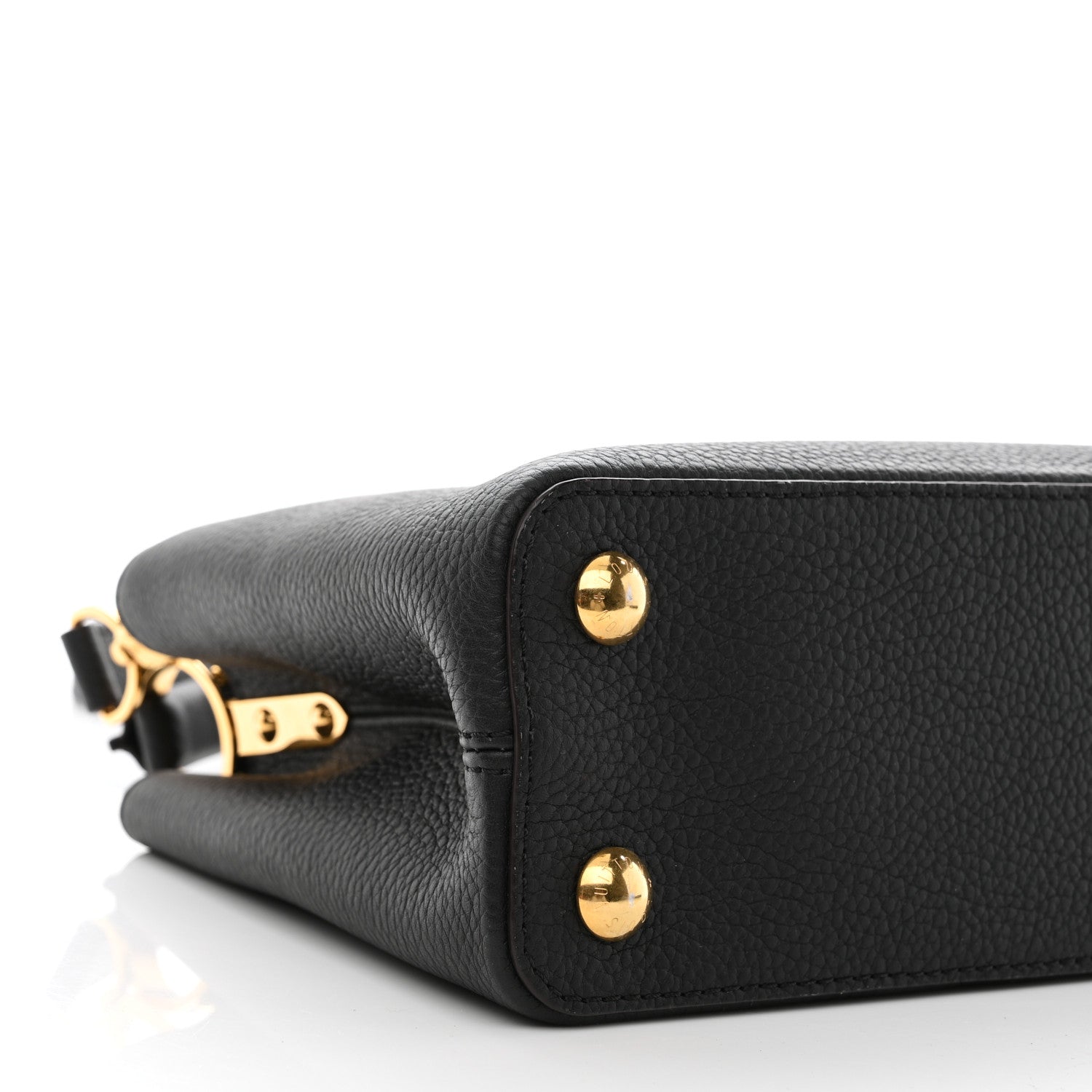 Louis Vuitton Taurillon Capucines BB Black 8 of 9