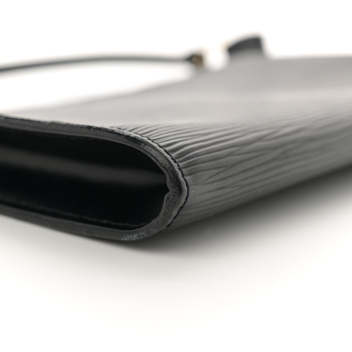Epi Pochette Accessories 24 Black