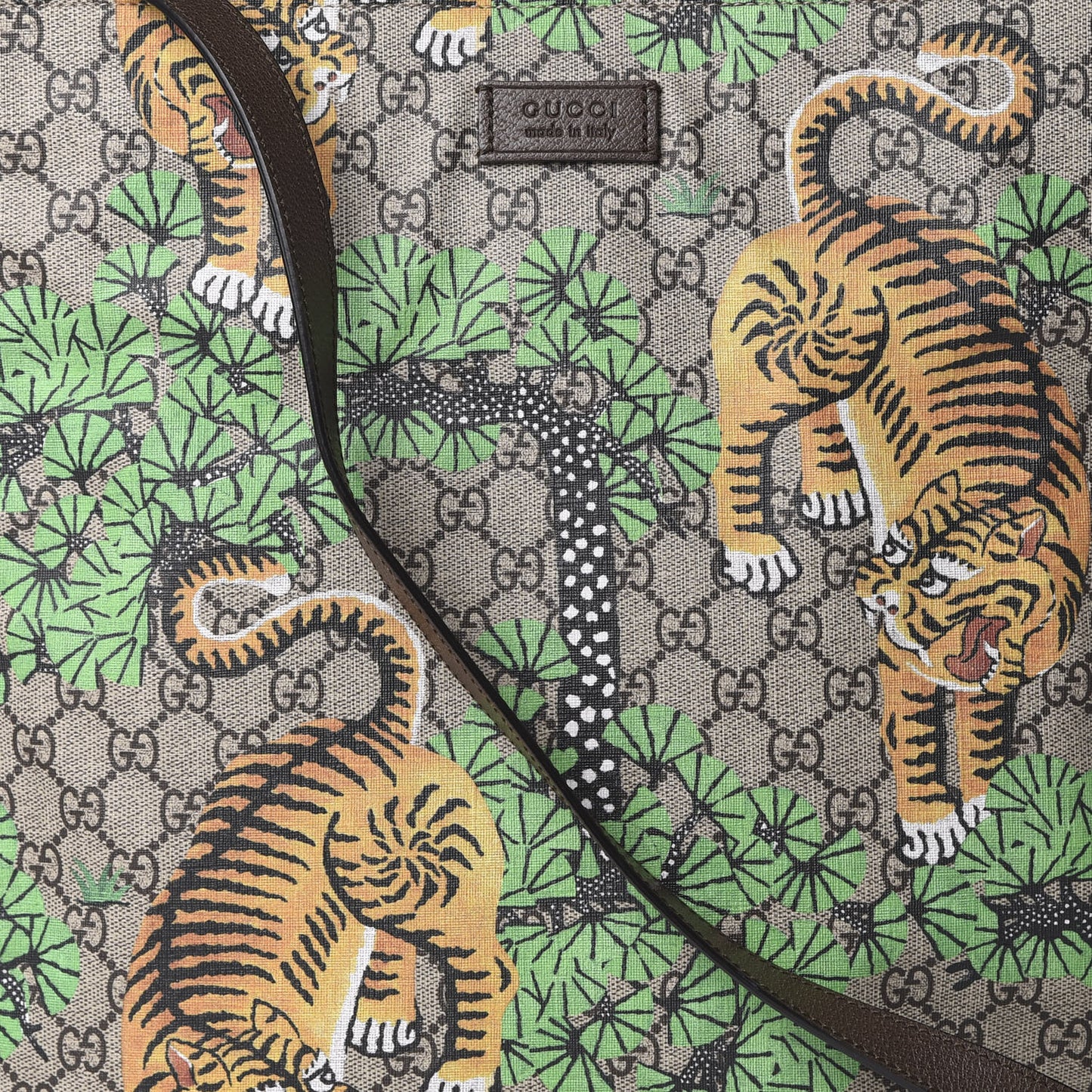 GG Supreme Monogram Bengal Vertical Tote Beige Yard