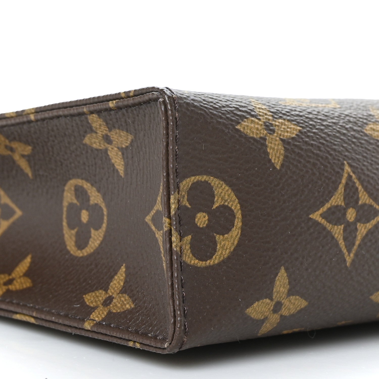 Louis Vuitton Monogram Toiletry Pouch 26 9 of 10