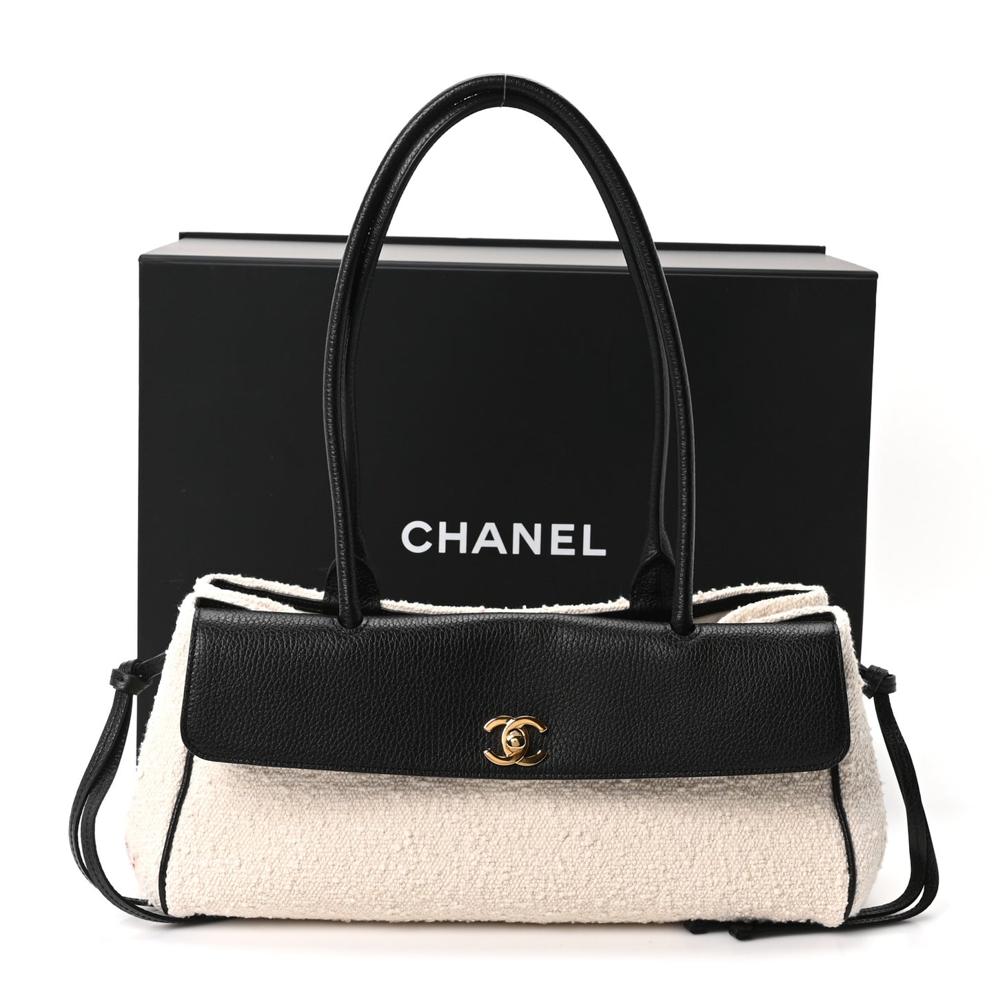 Grained Calfskin Boucle Urban Essentials Small Shopping Bag Ecru Black