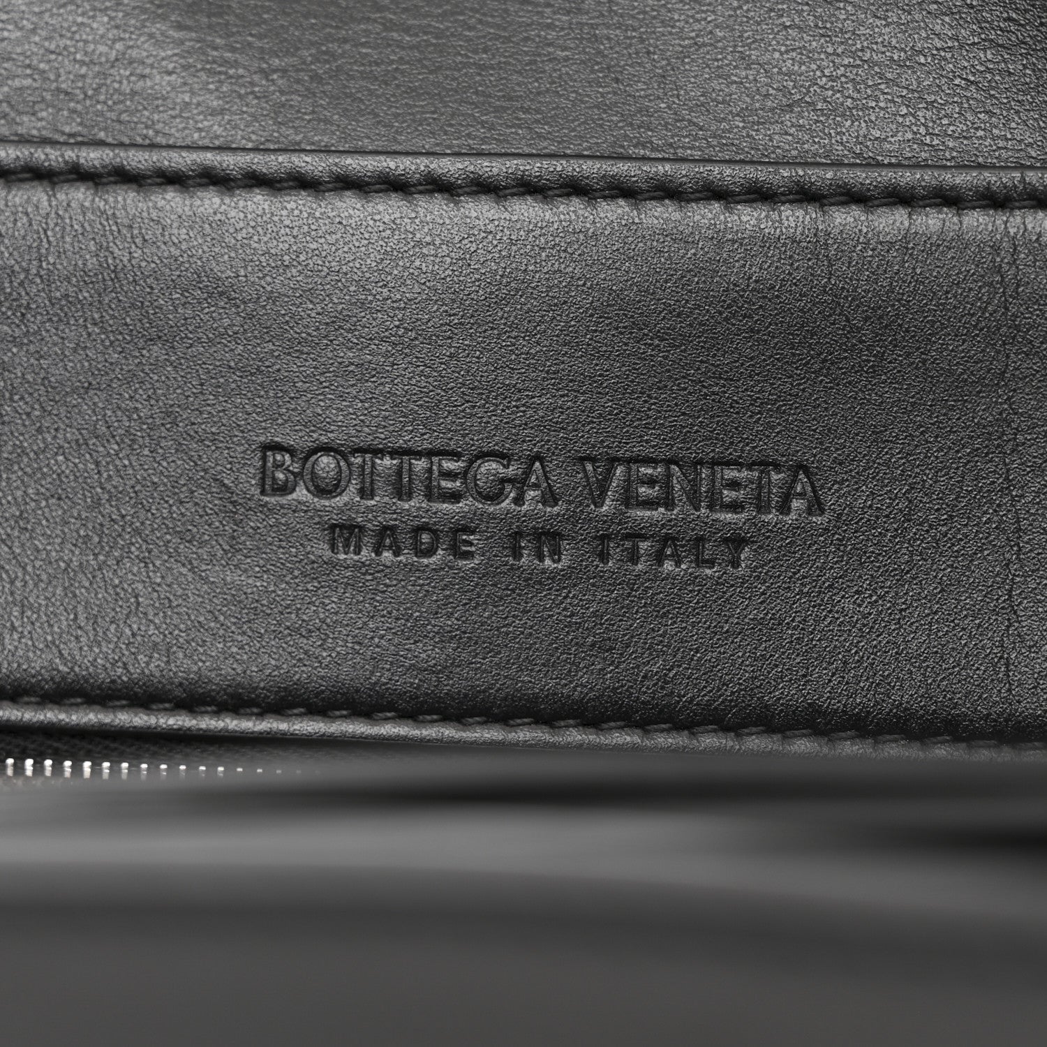 Bottega Veneta Calfskin Intrecciato Medium Andiamo Messenger Bag Black 7 of 12