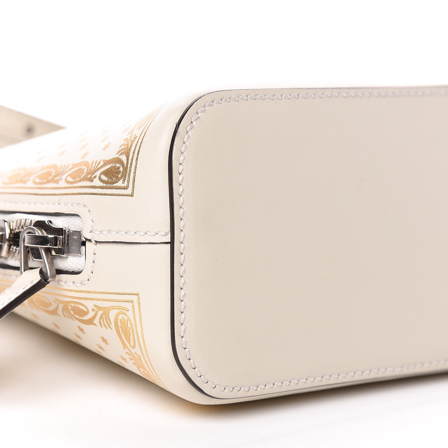 Gucci X SEGA Calfskin GUCCY Stars Mini Dome Shoulder Bag Mystic White Gold 8 of 9