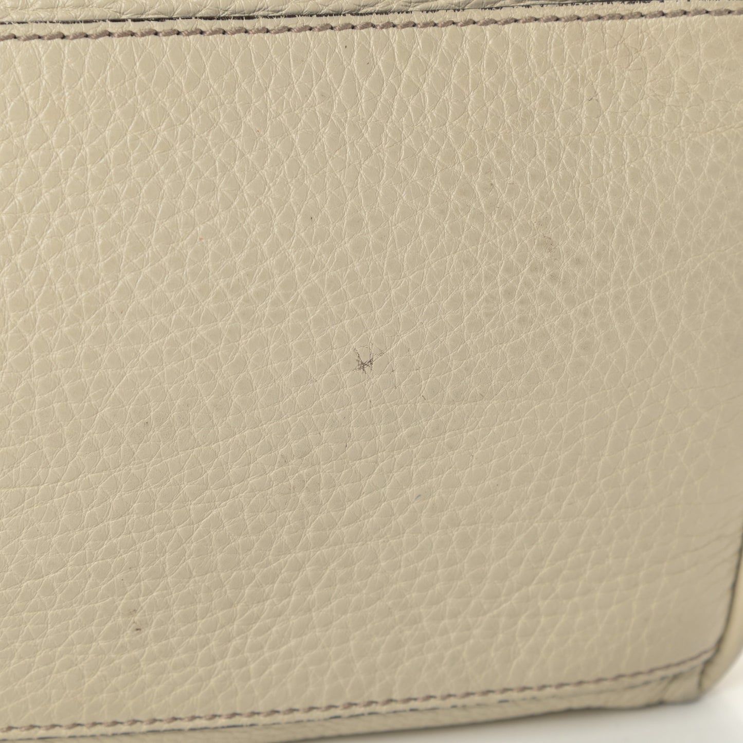 Pebbled Calfskin Medium Soho Chain Shoulder Bag Off White