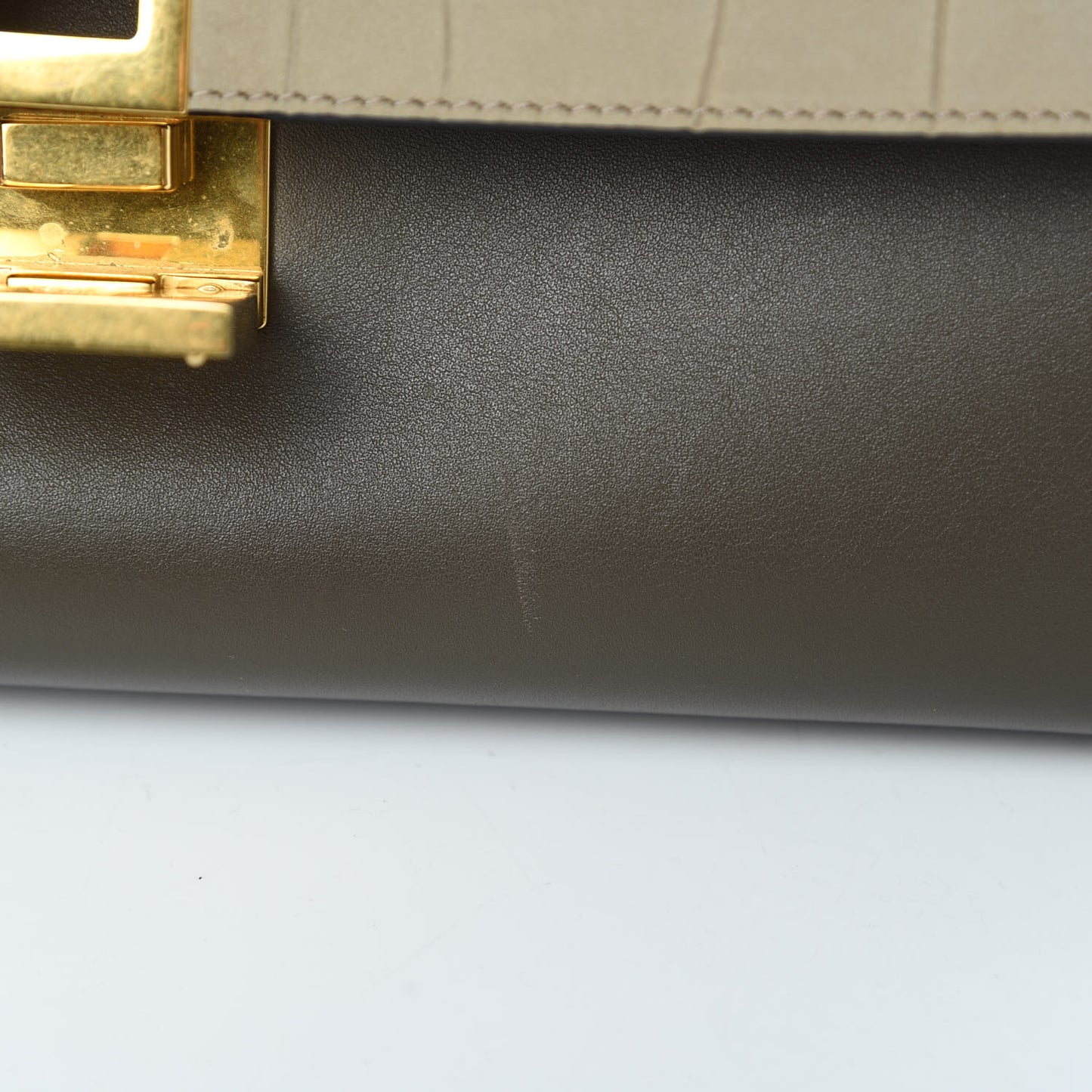 Crocodile Embossed Calfskin Suede Medium Trapeze Taupe