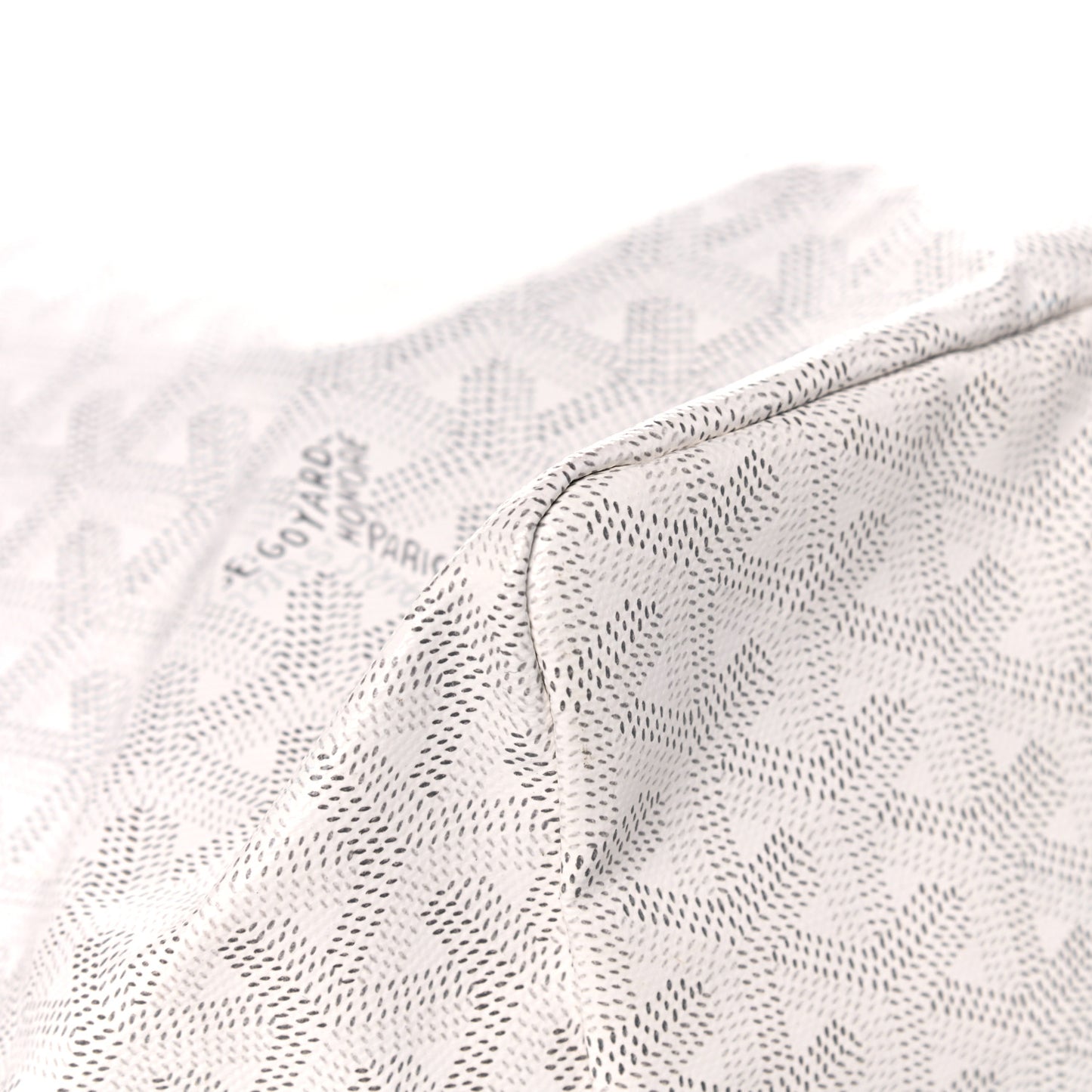Goyardine Saint Louis GM White
