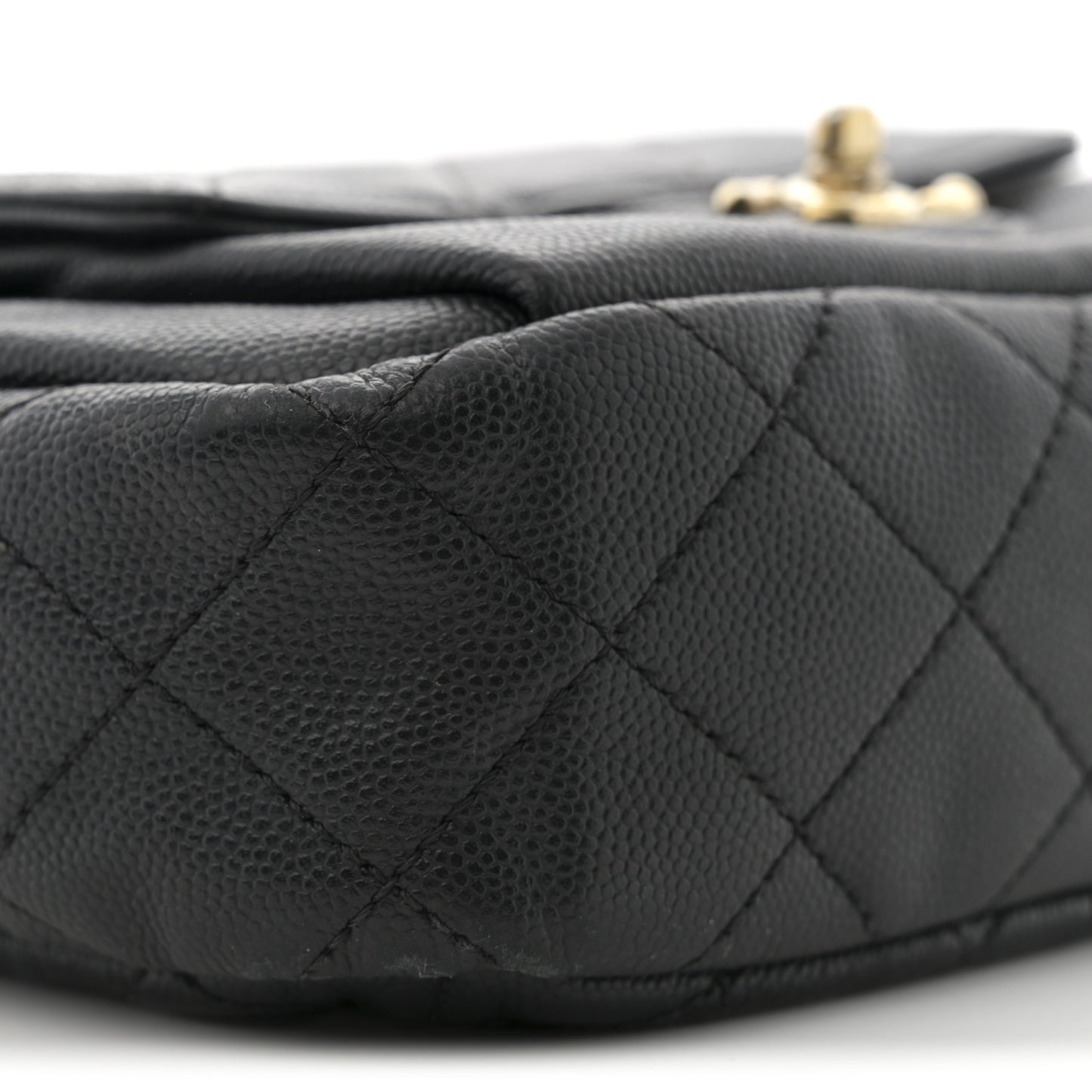 Caviar Quilted CC Day Camera Case Black