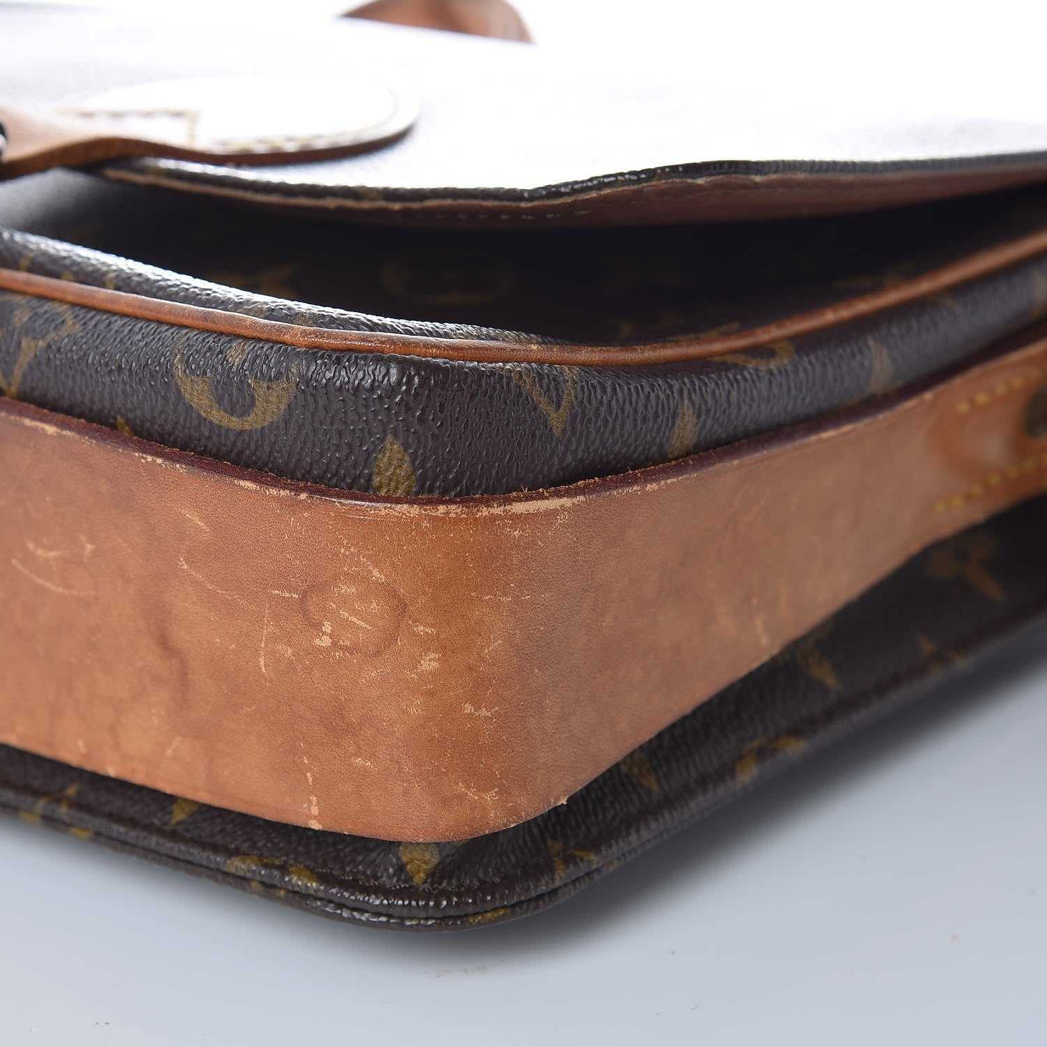 Louis Vuitton Monogram Cartouchiere 22 21 of 21