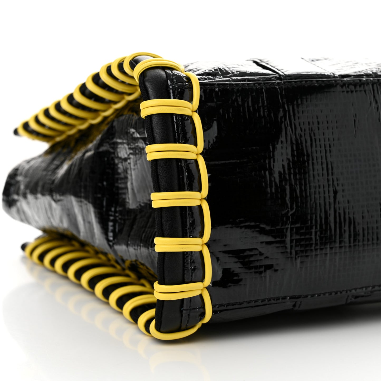 Tarp Medium Tote Bag Black