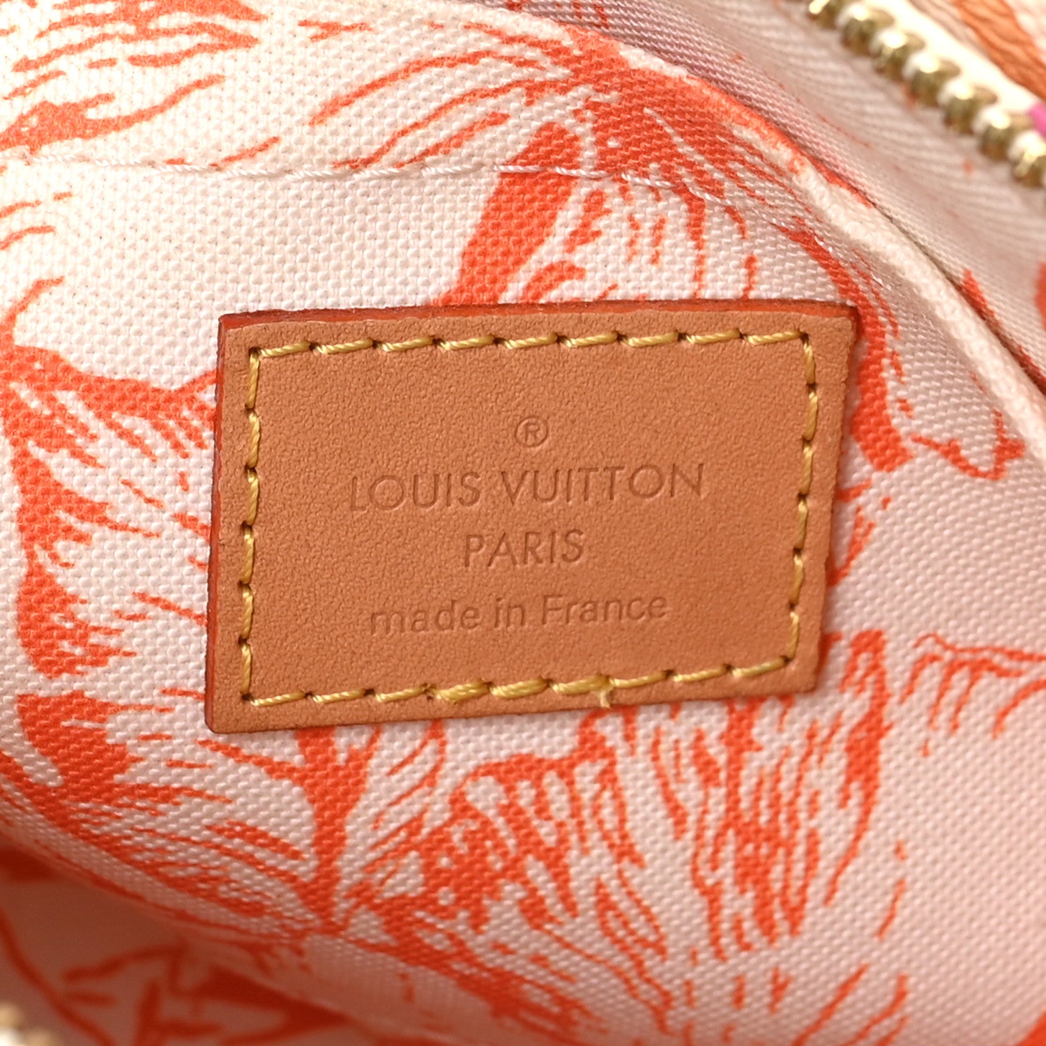 Louis Vuitton Monogram Tiles By The Pool OnTheGo East West Coral 6 of 9