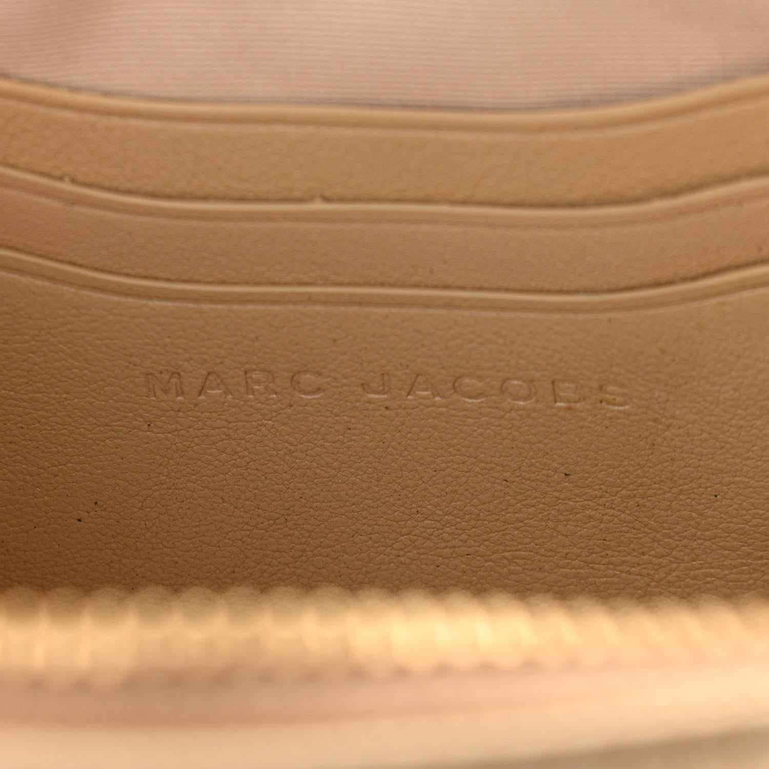 Marc Jacobs Calfskin Quilted The Moto Shot 21 Bag Curds Whey 7 of 11