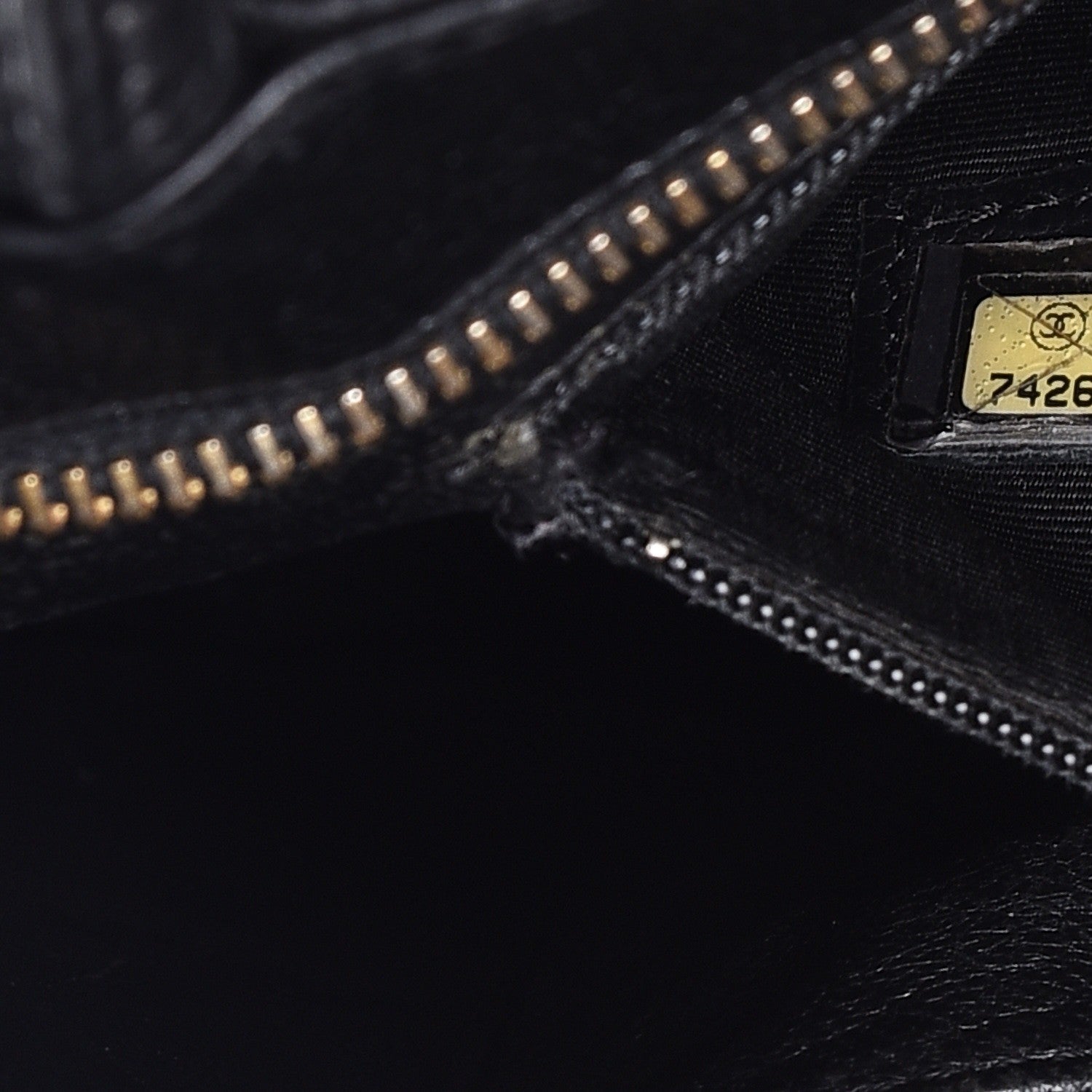 Chanel Caviar Medallion Tote Black 7 of 11