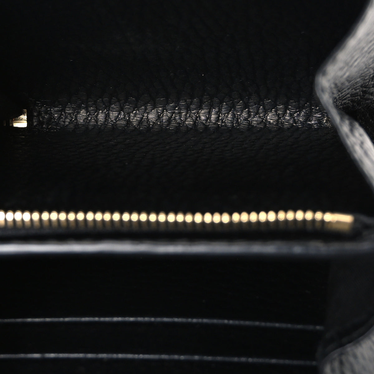 Dollar Calfskin GG Supreme Monogram Medium GG Marmont Wallet Black Beige Ebony
