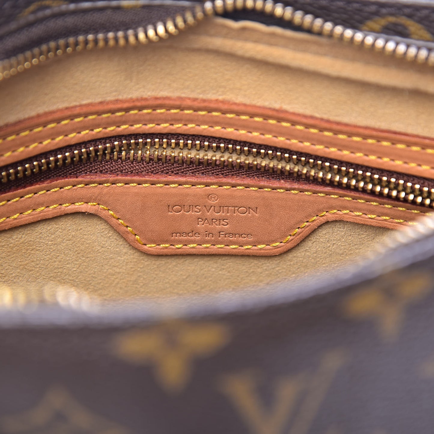 Monogram Looping MM