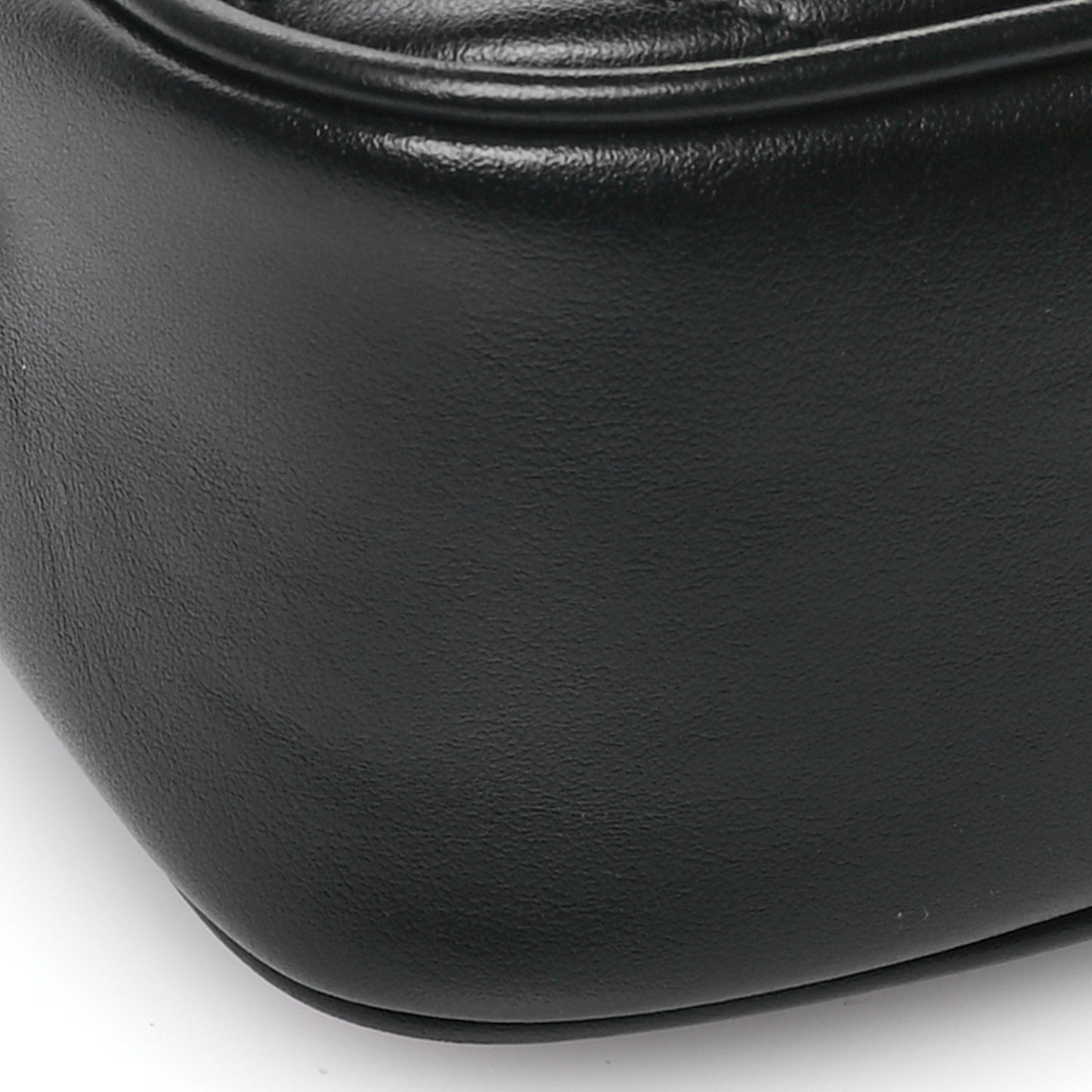 Calfskin Matelasse Small GG Marmont Chain Shoulder Bag Black