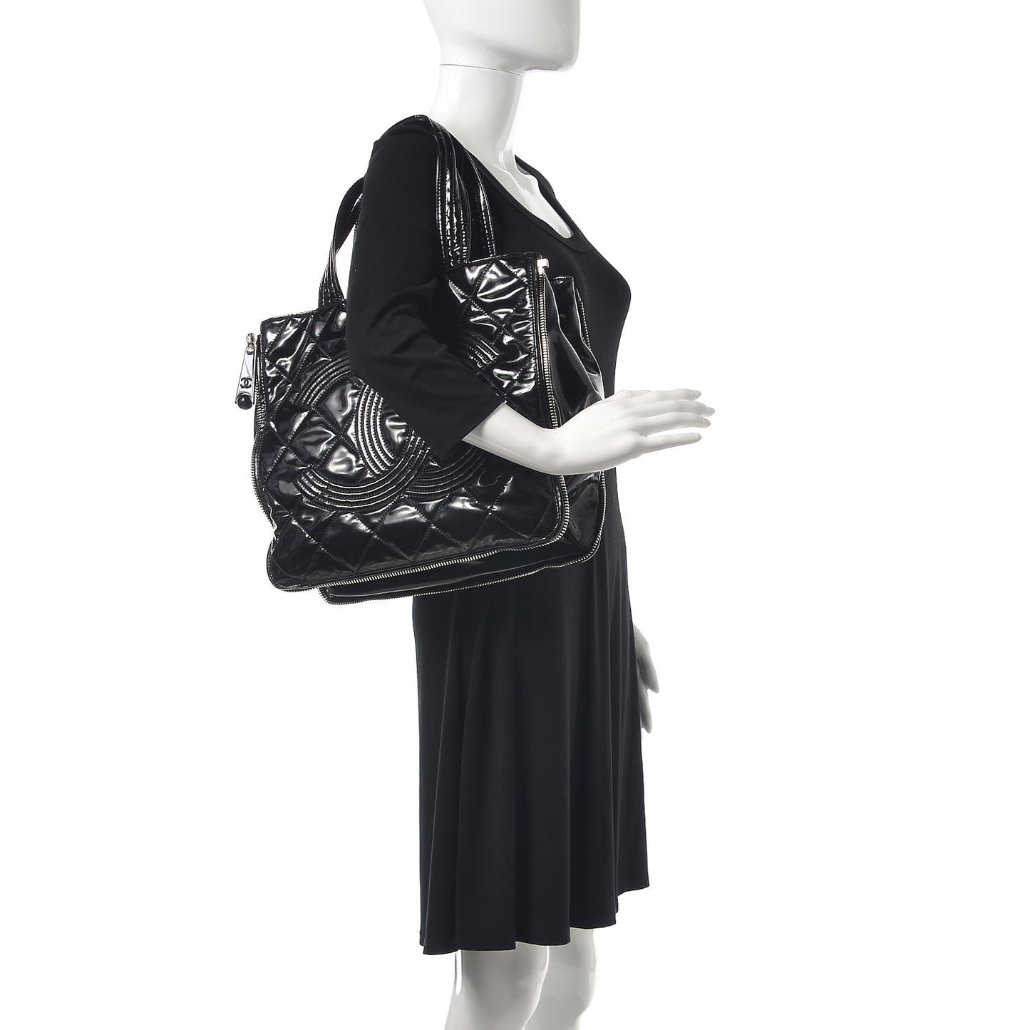 Vinyl Quilted CC Small Expandable Tote Black