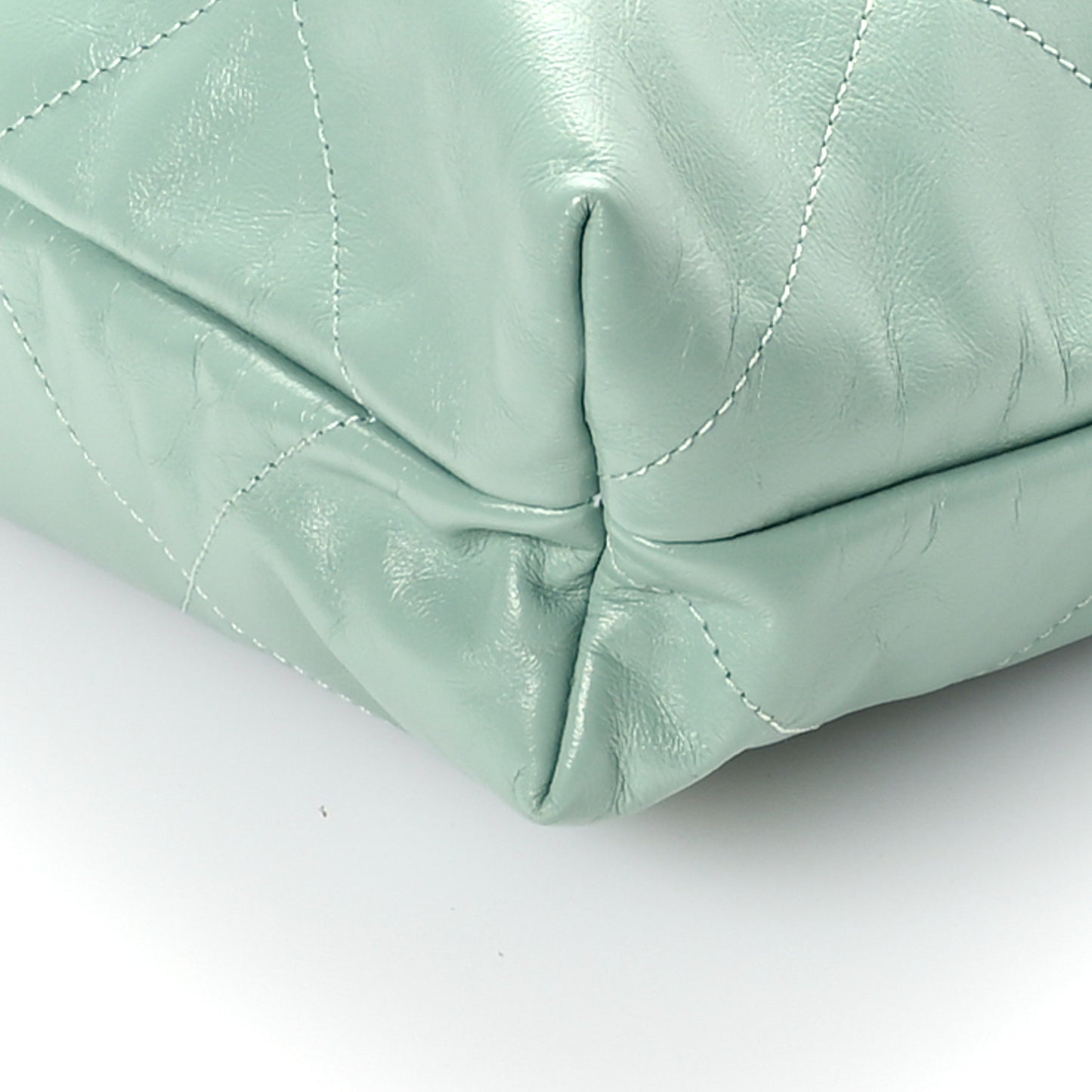 Shiny Calfskin Quilted Chanel 22 Light Green