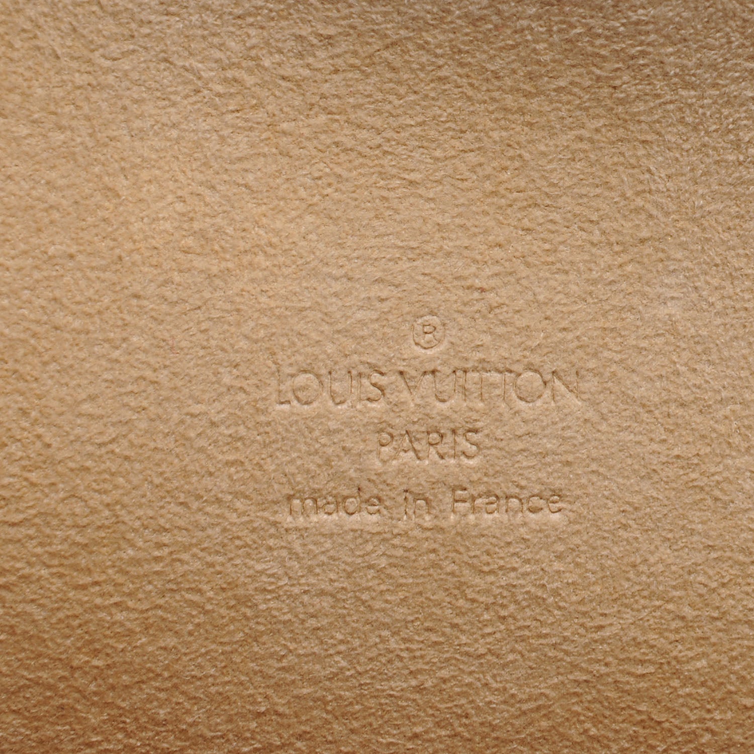 Louis Vuitton Monogram Pochette Florentine 6 of 9