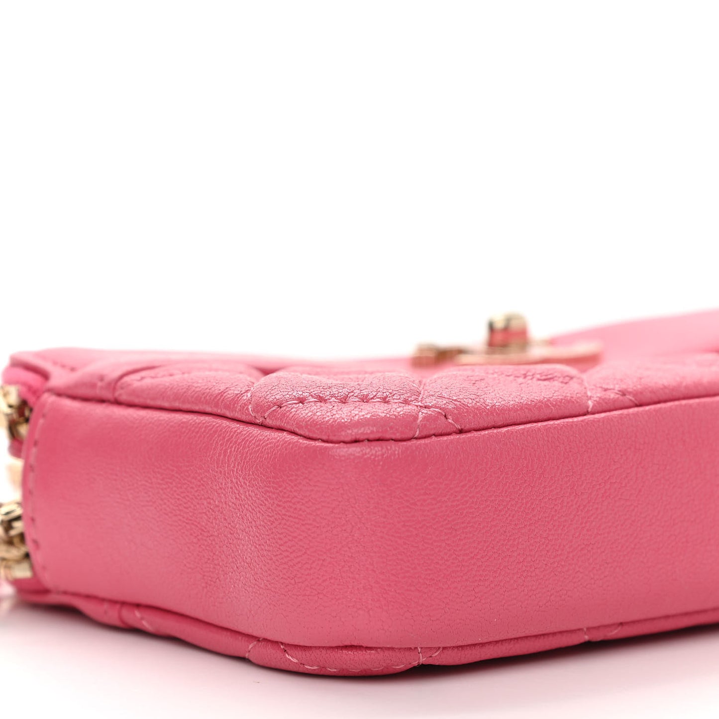 Metallic Sheepskin Quilted Small Vintage Mademoiselle Clutch With Chain Pink