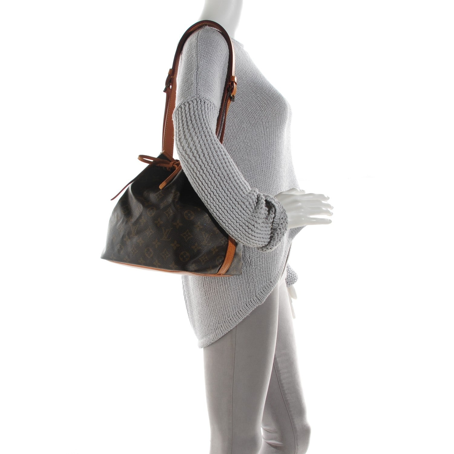 Louis Vuitton Monogram Petit Noe 2 of 8