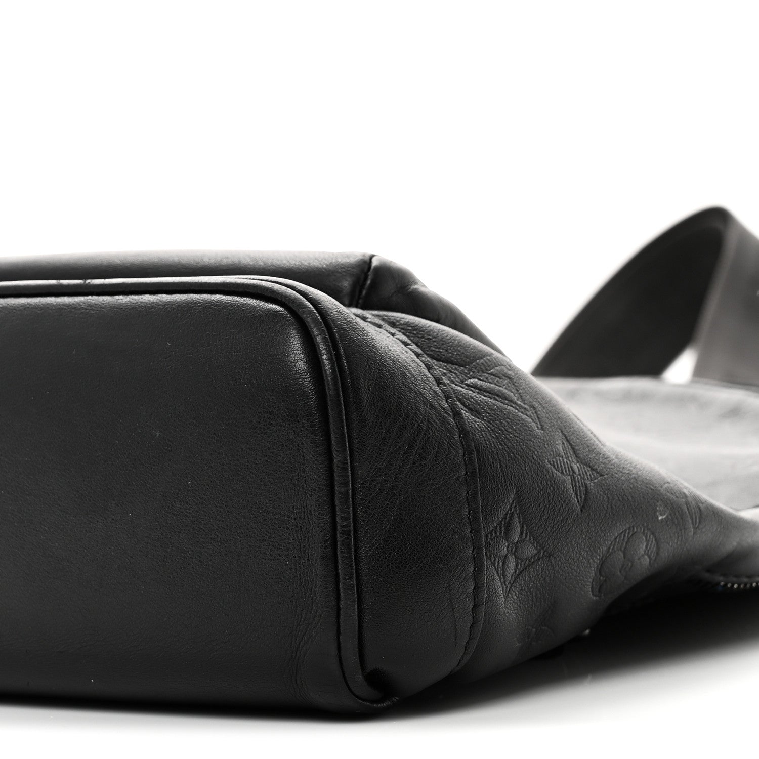 Louis Vuitton Monogram Shadow Racer Slingbag Black 9 of 9
