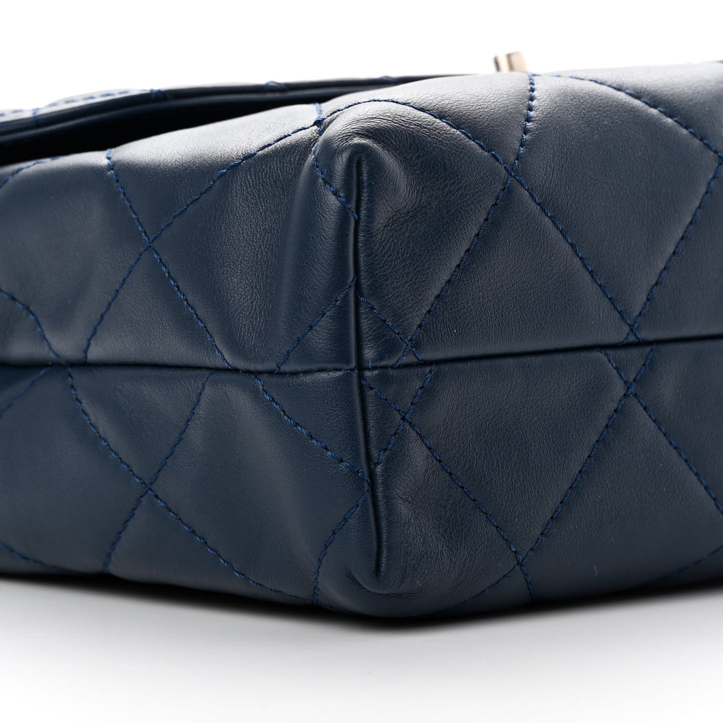 Calfskin Quilted In The Business Flap Dark Blue