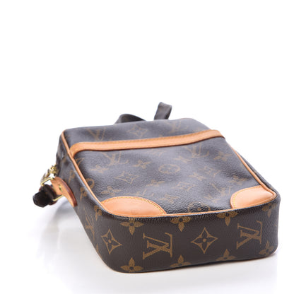 Louis Vuitton Monogram Danube 21 4 of 10