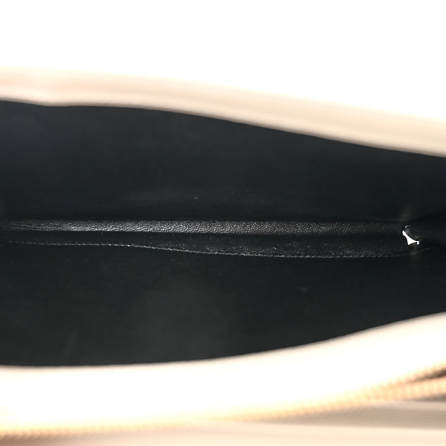 Saint Laurent Grain De Poudre Matelasse Chevron Monogram Chain Wallet Crema Soft 5 of 11