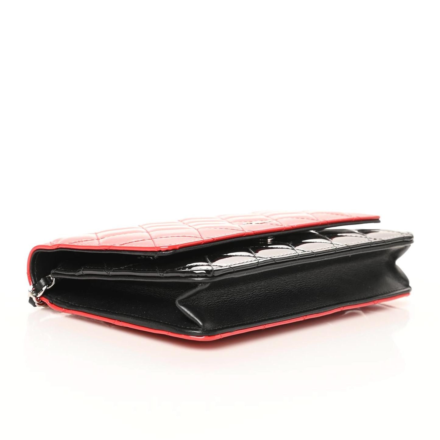 Patent Quilted Bi-Color Wallet On Chain WOC Red Black