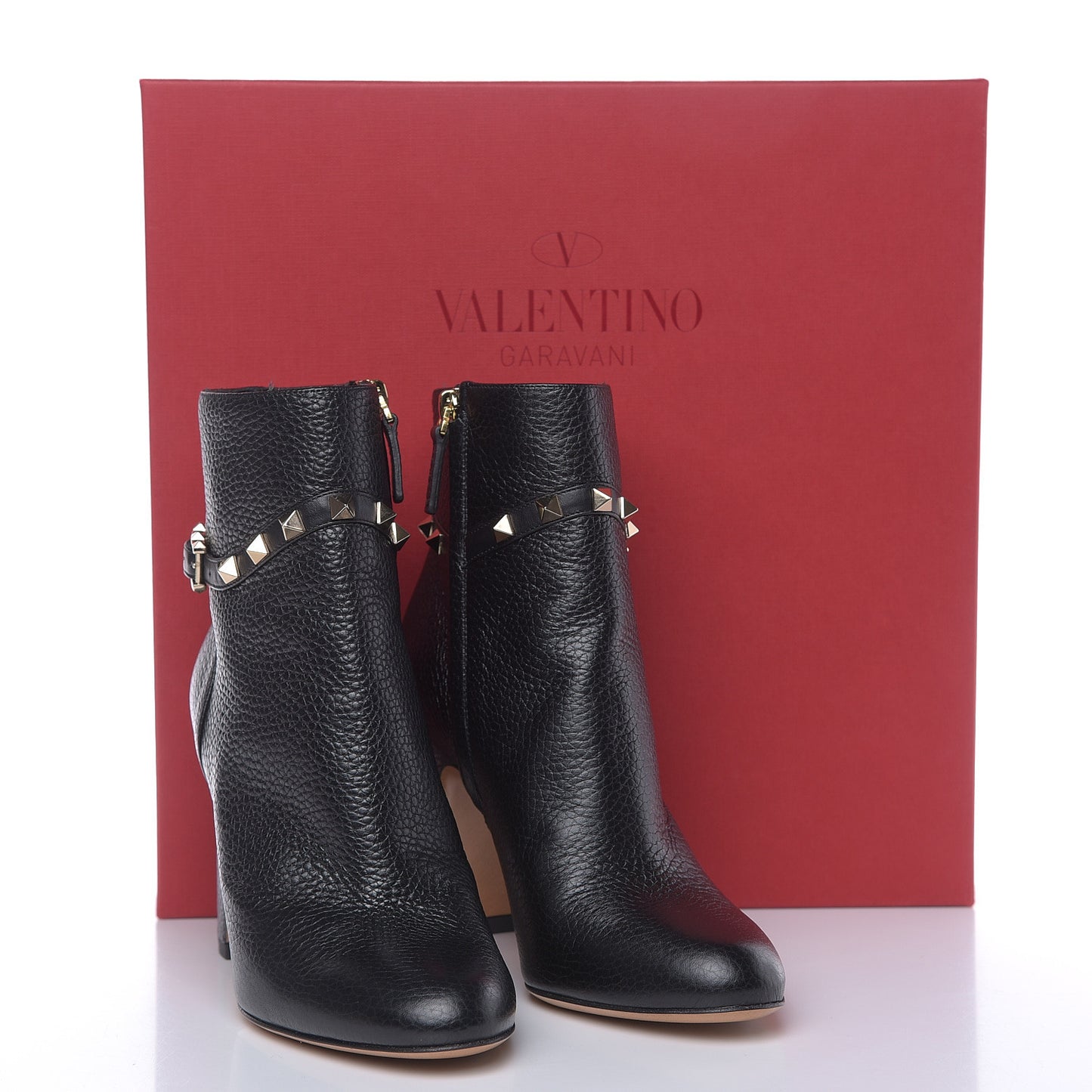 Pebbled Calfskin Rockstud Single Buckle 90mm Block Heel Ankle Boots 35.5 Black