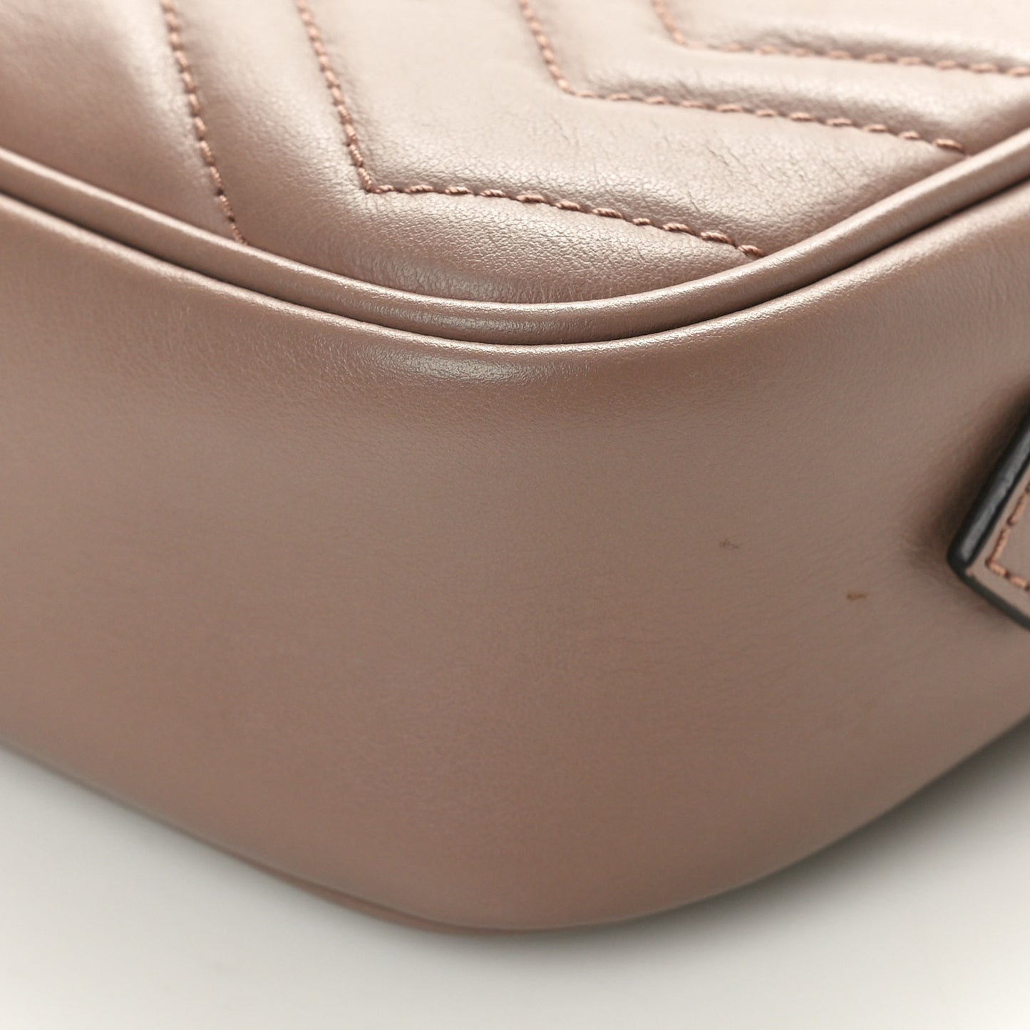 Calfskin Matelasse Mini GG Marmont Chain Shoulder Bag Porcelain Rose
