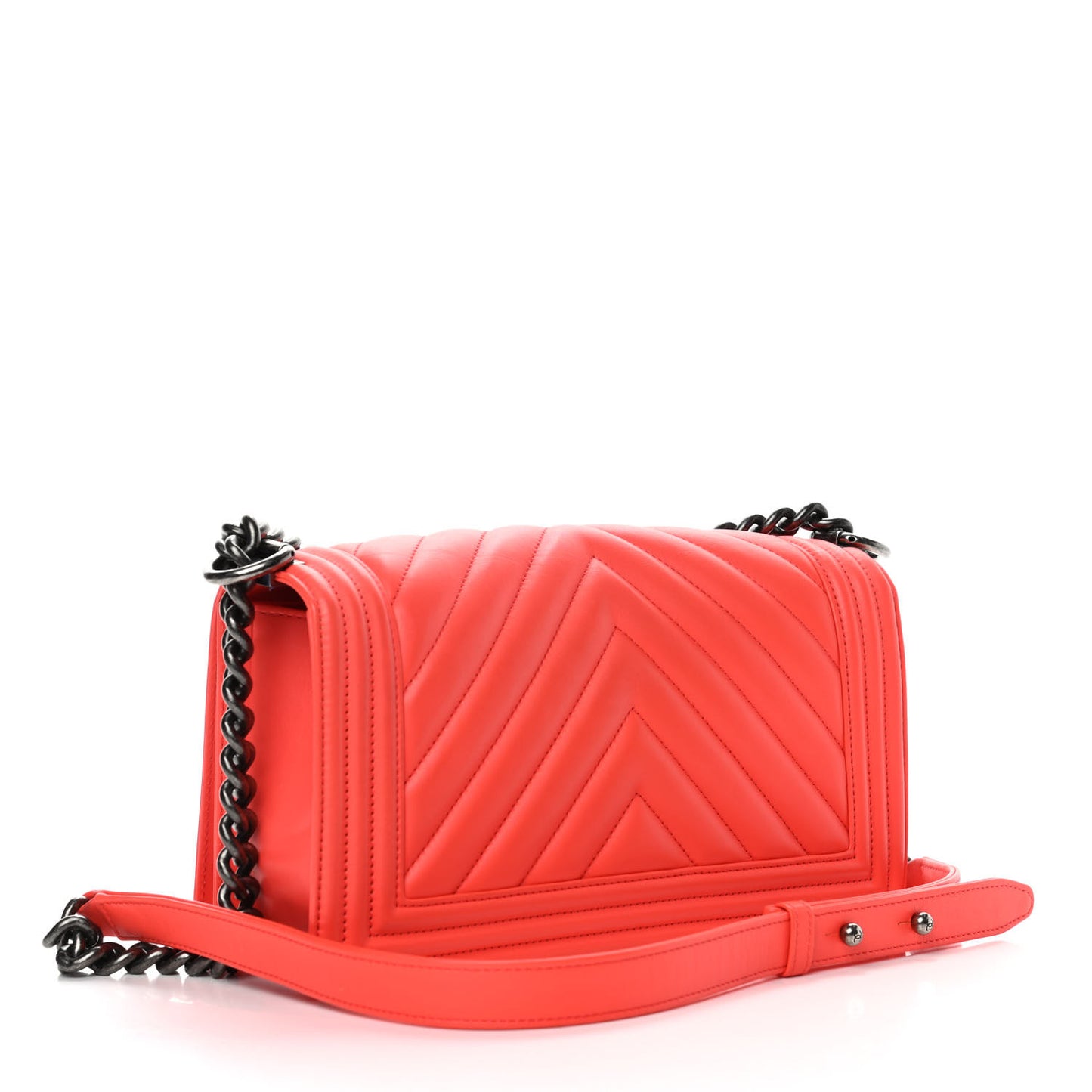 Lambskin Chevron Quilted Medium Boy Flap Red
